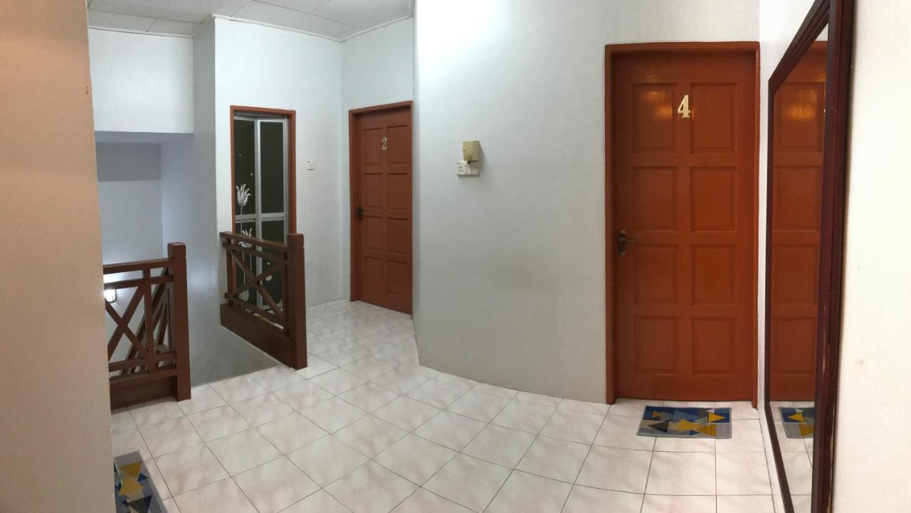 Ruhani Homestay 3 Kb - 4 Bedroom Fully Airconditioned With Wifi & Netflix โกตาบารู ภายนอก รูปภาพ